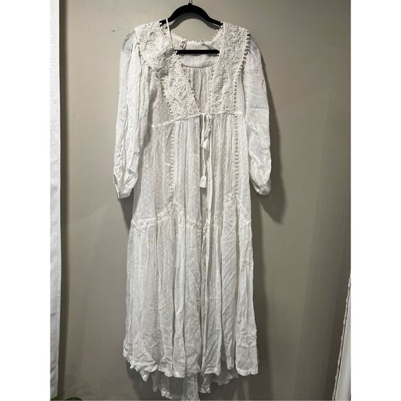 Free People Women's Ivory Intimately Spring Fling Sheer Maxi Robe Size XS NWOT - Picture 5 of 9
